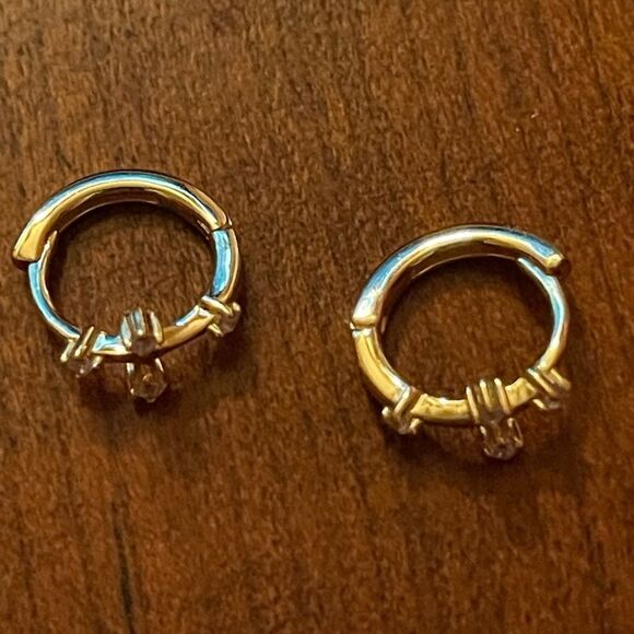 New Sterling silver 14k plated cubic zirconia cross earrings - Picture 3 of 5